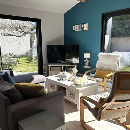 Villa Bm000-001 5 Pieces 8 Couchages Brem Sur *