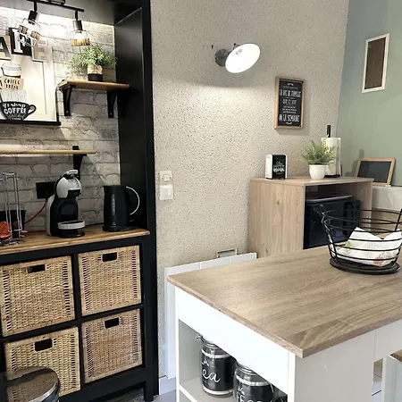 Bm000-001 5 Pieces 8 Couchages Brem Sur Brem-Sur-Mer