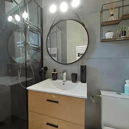 فيلة Bm000-001 5 Pieces 8 Couchages Brem Sur