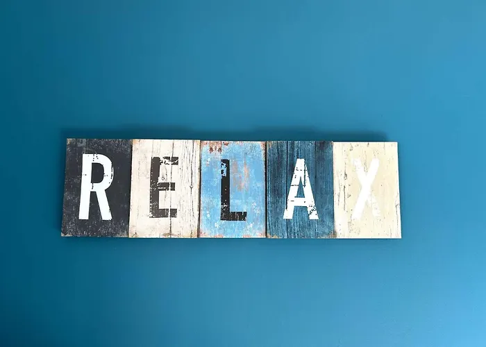 Bm000-001 5 Pieces 8 Couchages Brem Sur