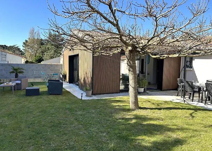 别墅 Bm000-001 5 Pieces 8 Couchages Brem Sur 滨海布朗