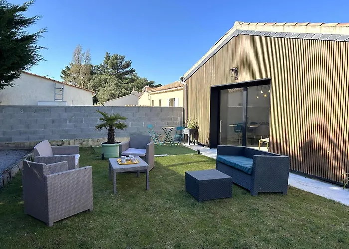 Bm000-001 5 Pieces 8 Couchages Brem Sur *